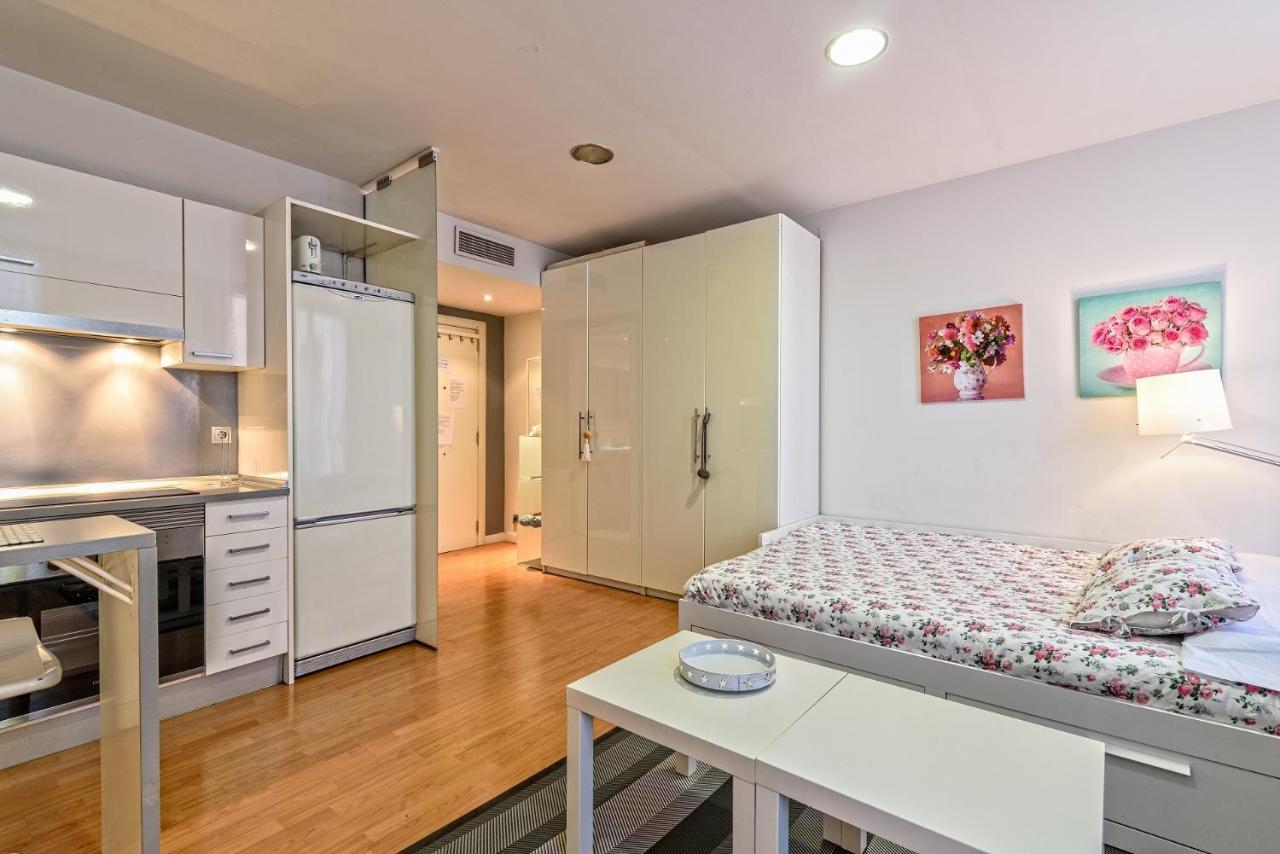 Loft En Badalona Centro Daire Dış mekan fotoğraf